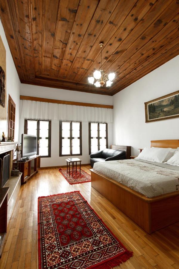 Emblematic House Apartment 2 Gjirokaster Room photo