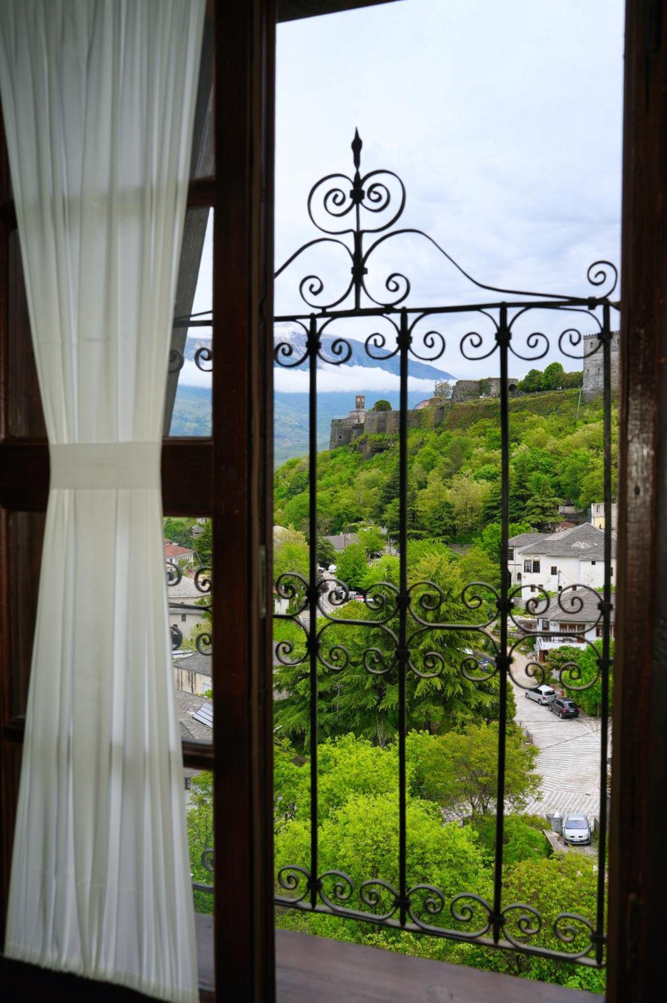 Emblematic House Apartment 2 Gjirokaster Exterior photo