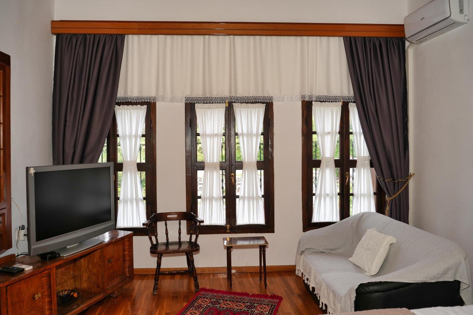 Emblematic House Apartment 2 Gjirokaster Exterior photo